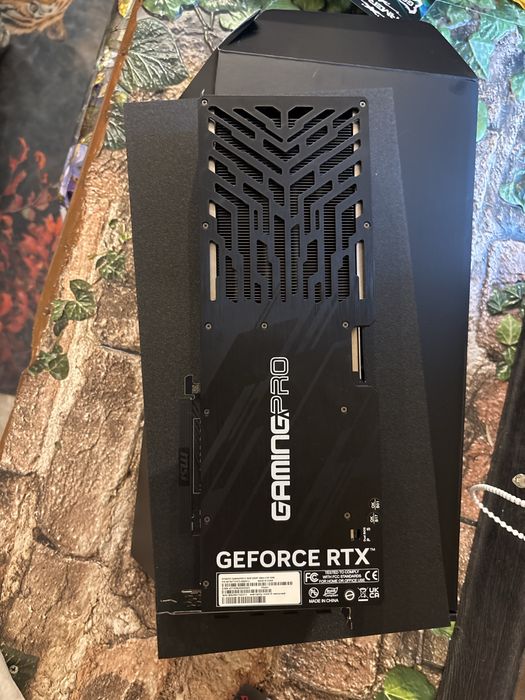 Продам Palit Gaming Pro-S RTX 5070TI
