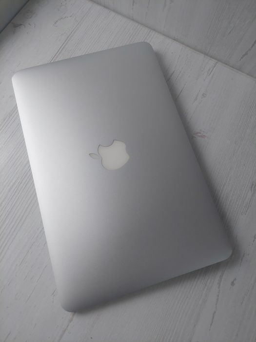 Макбук MacBook Air i5 SSD