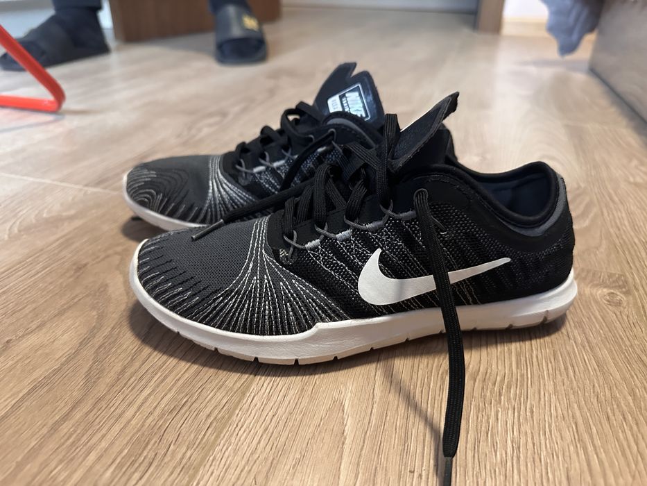 Nike FLEX ADAPT като нови