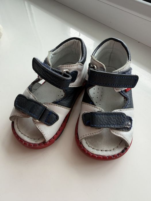 Продам ортопед сандали