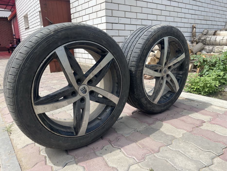 Продам диски в сборе с шинами
