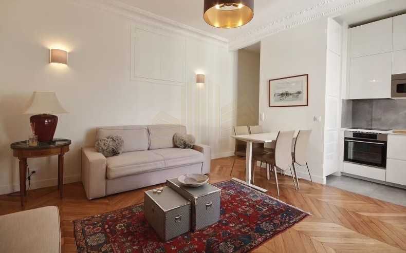 Двустаен апартамент Младежки Хълм