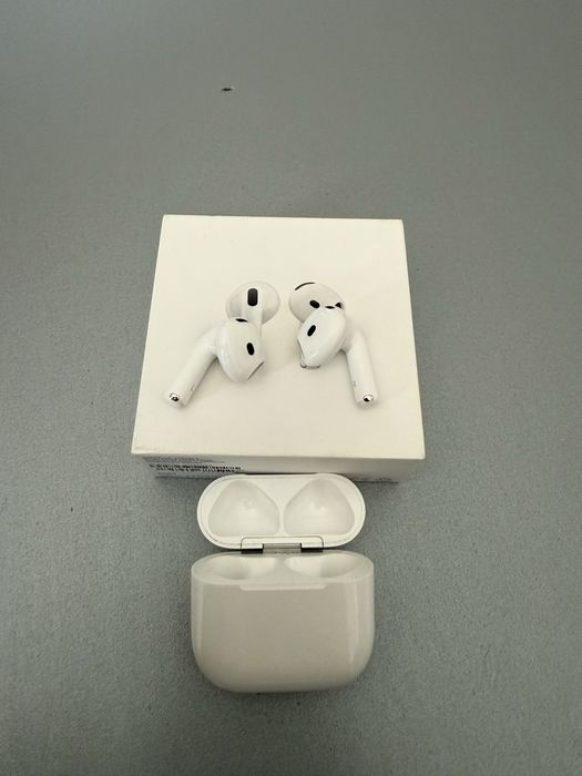 Airpods 4 оригинал в идеальном состояние