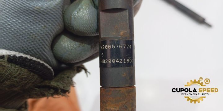 Injectoare Injector 1.5DCI K9K  8200676774 Dacia Logan 1 [2004 - 2008