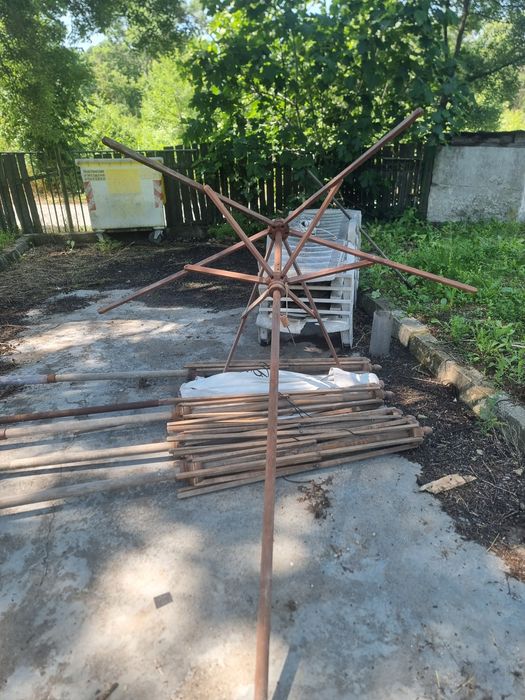 Плажни дървени чадъри