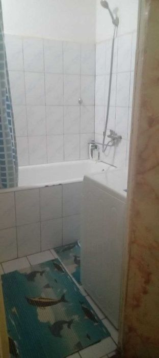 СРОЧНО !! Продается квартира в Яшнабаде 2/2/4 ( 50 кв/м ) Авиасозлар 1