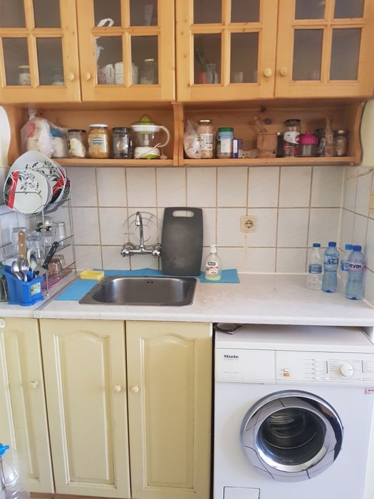 Дава се под наем Двустаен апартамент в София, Зона Б-18 - 50 кв.м за 382.5 € - Снимка #2