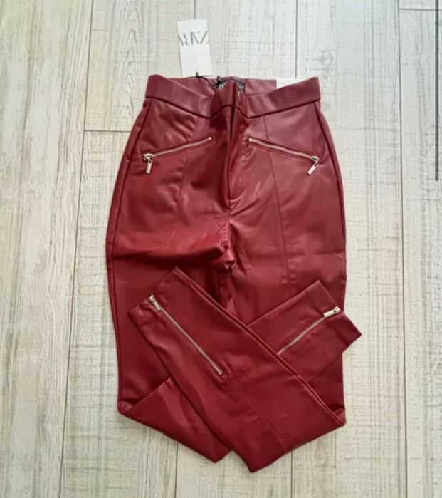 Кожен панталон ZARA, MOHITO в червено и черно