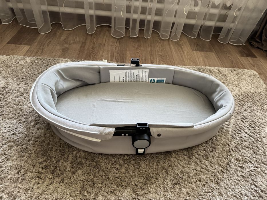 Продам, коляску Hot mom