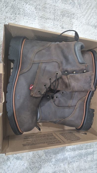 ТШО ботинкасы сатылады.