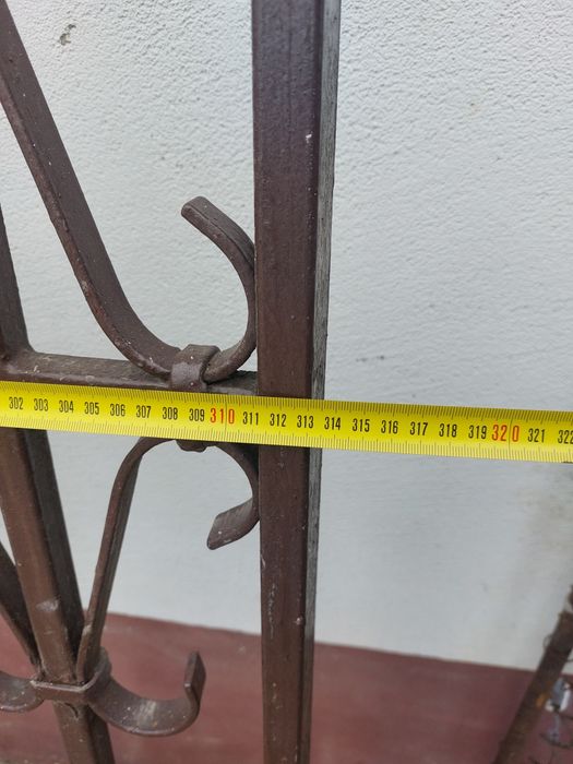 Porți metalice de vânzare