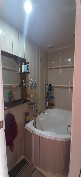 Срочно сотилади,  1хонали 2хонали қилинган