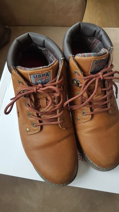 Зимни боти UPSA като нови