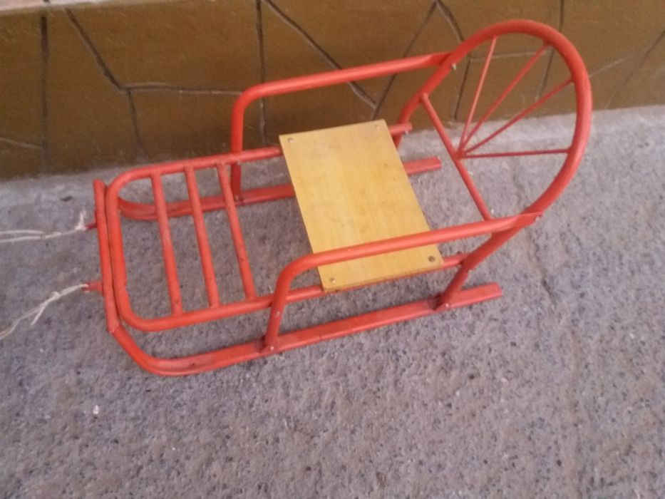 Продам детские  санки