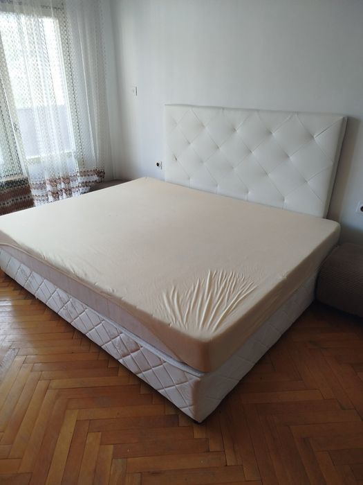 Дава се под наем Двустаен апартамент в Габрово, Център - 68 кв.м за 229.5 € - Снимка #3