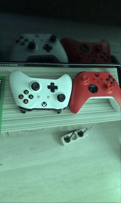 Срочно Продам xbox one s