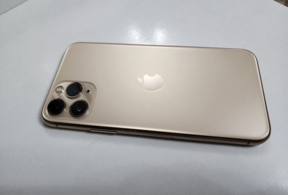 Iphone 11 pro Narxi 170