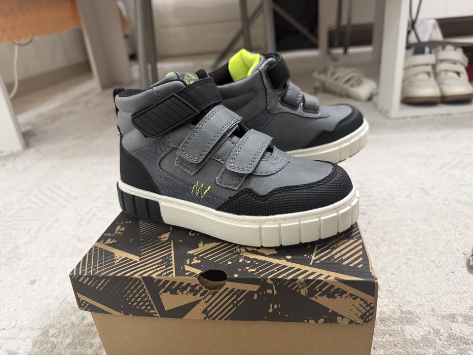 Кроссовки джордан