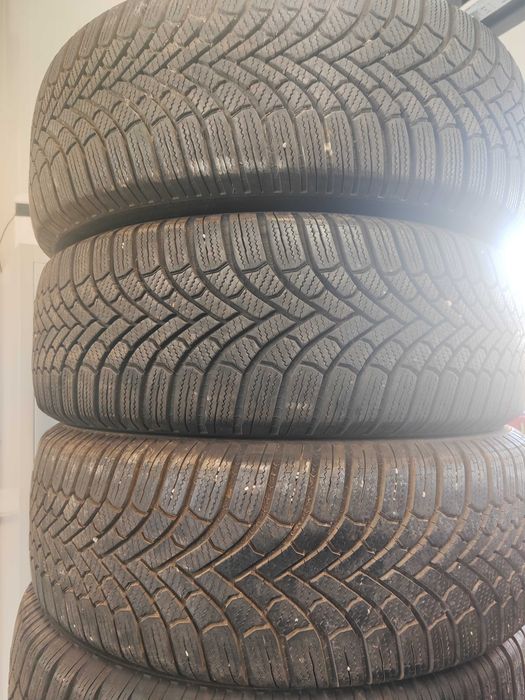 4бр.зимни гуми 215/60/17 Bridgestone