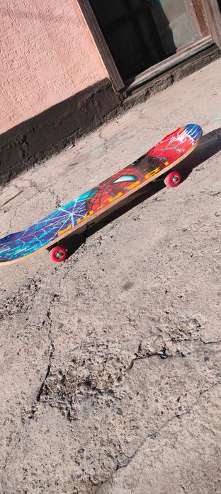 Продам скейтборд в хорошем состоянии