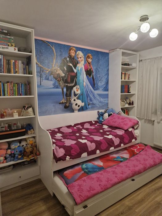 Vand mobila pentru copii