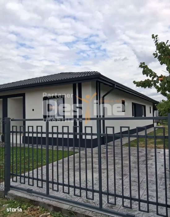 1/2 Duplex parter