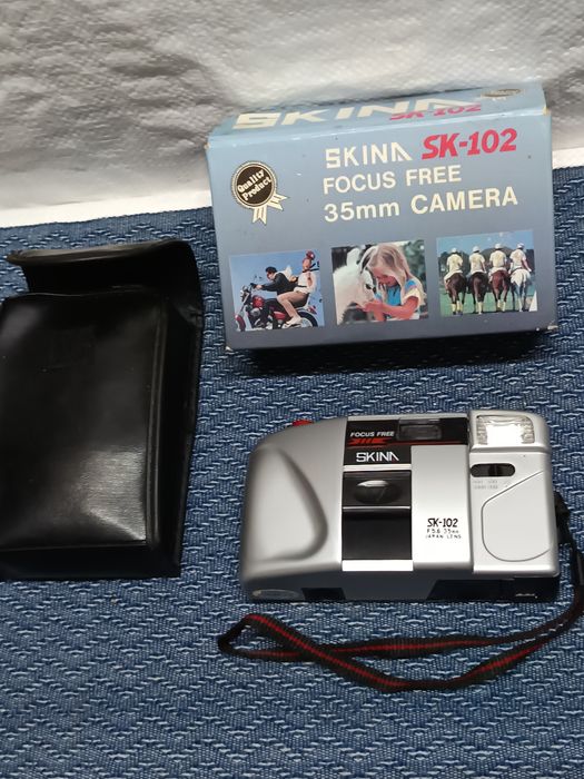 Фотоапарати REVUE и Skina