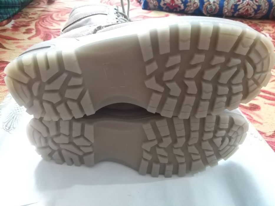 Берцы продам берцы