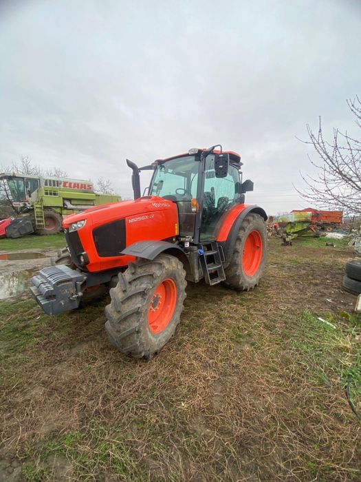 kubota m125gx-IV