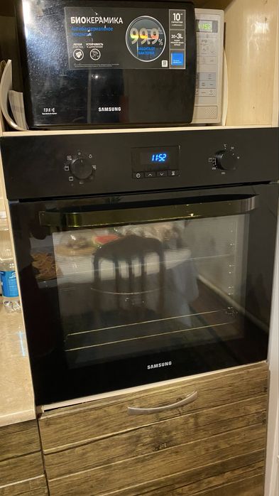 Встроенная духовка