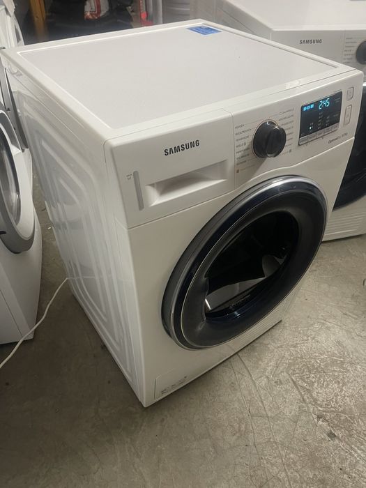 Сушилня SAMSUNG 8 кг., термопомпа. Инверторен мотор!