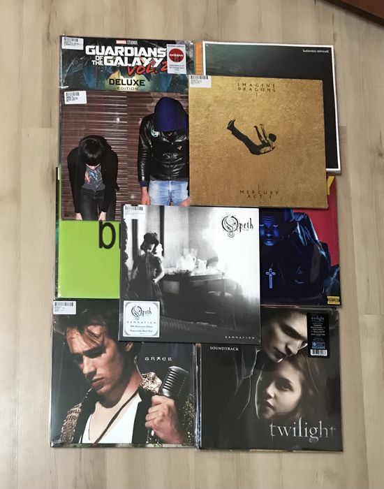 Виниловые пластинки , винилы