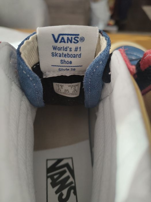 Продавам скейт кецове Vans