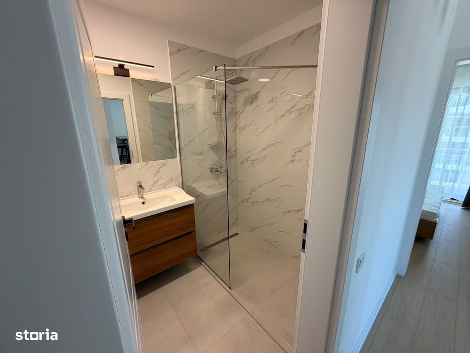 Apartament 2 camere Floresti, str. Eroilor, bloc nou, cu PARCARE