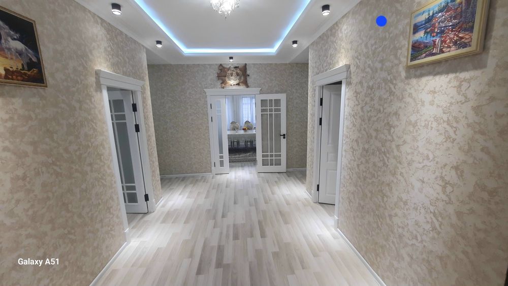 Срочно! 3,5 сот. Новый евродом 4+кухня+подвал+холл!Янги хов