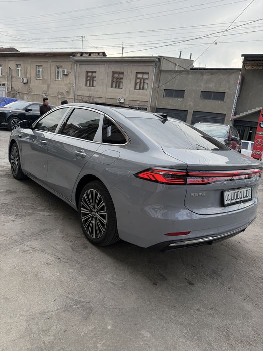 Geely galaxy A7 2025 yil 3000 km yurgan