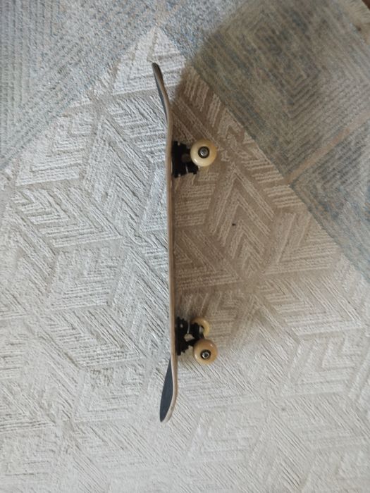 Продаю скейтборд