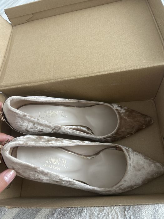 Срочно туфлилер сатылады 3мың тг