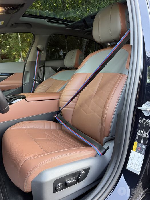 Bmw i5 40L