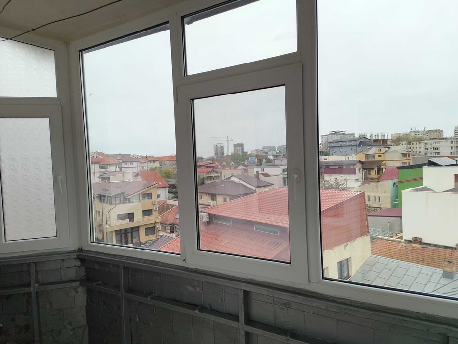 Inchiriez apartament Delfinariu