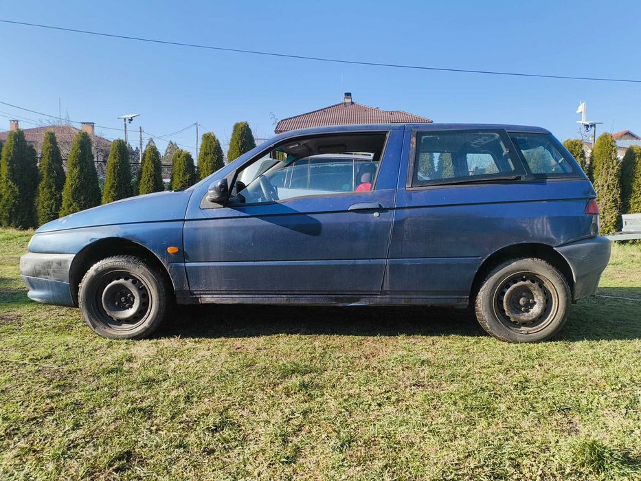 алфа ромео 145 на части