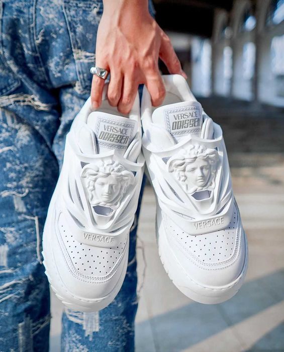>- CEL MAI BUN PREȚ -< Sneakers high top - adidași bărbați Versace Odissea White model vara 2026