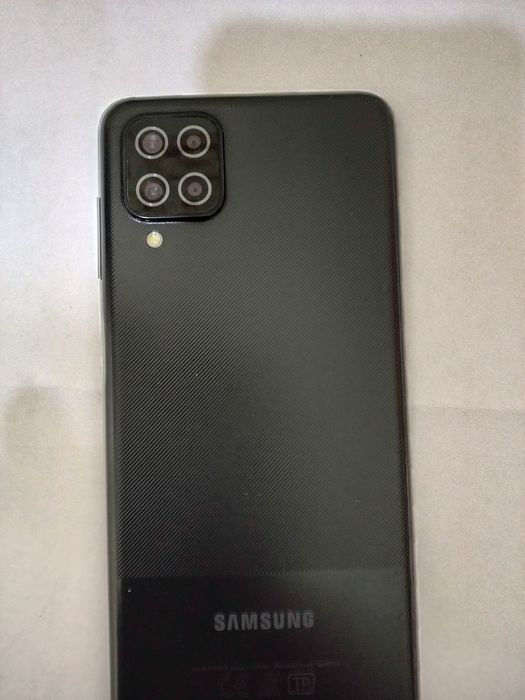 Samsung Galaxy A12