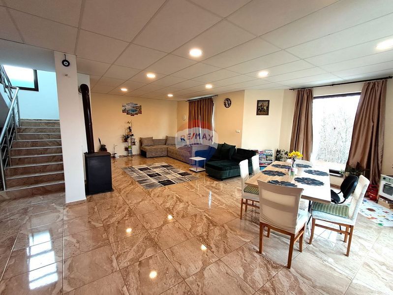 Къща в с.Приселци