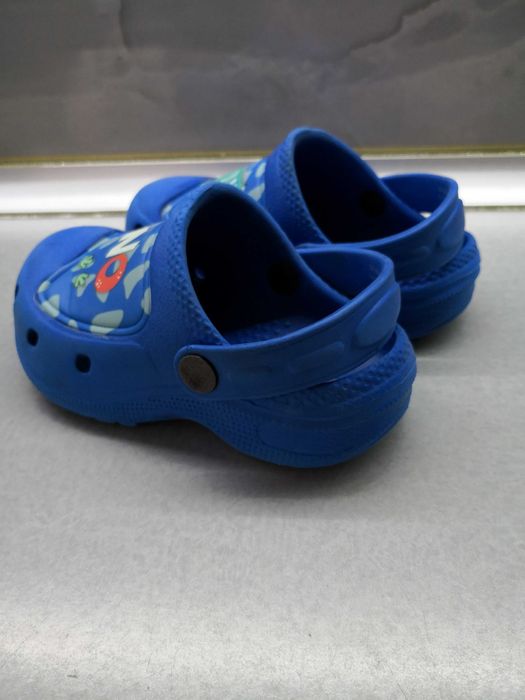 Пантофи и обувки за деца от 1-3 години