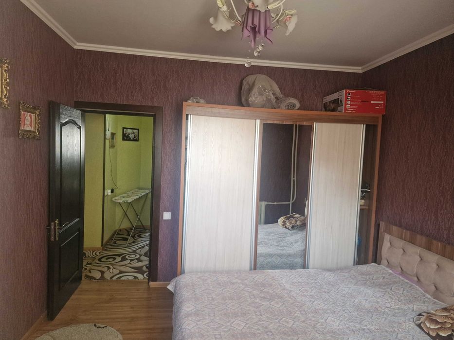 Продается квартира в сергели 2, 6 комнатная, 5 этаж 9-ти этажного дома