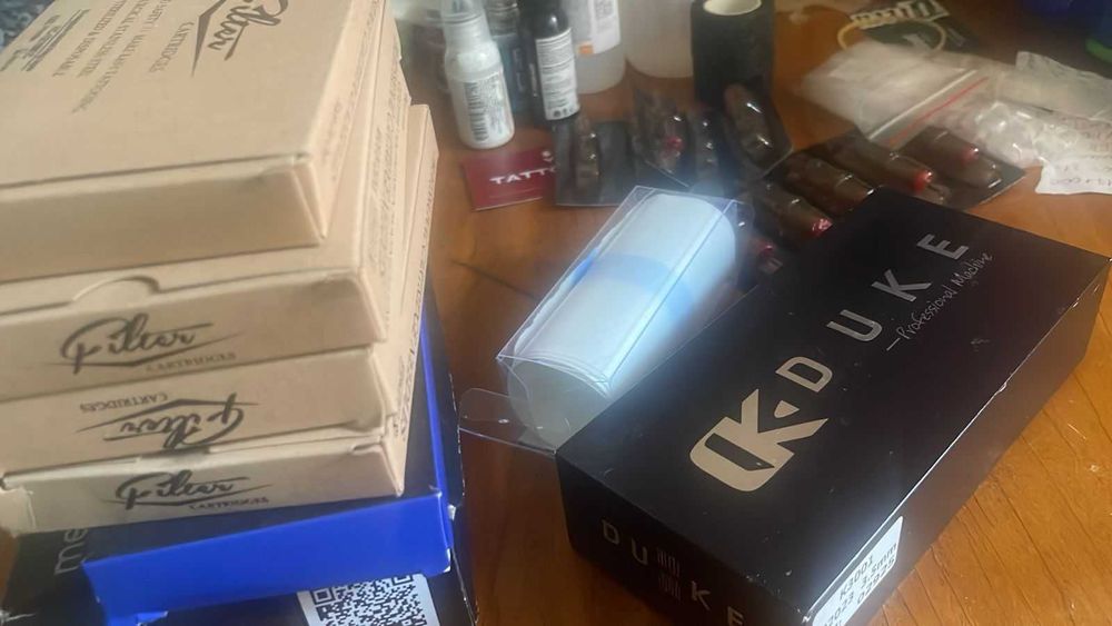 Продам татуировочную машинку