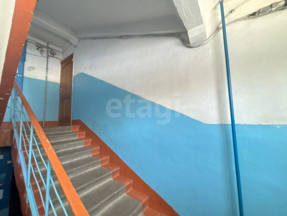 Продам 2 комнатную квартиру