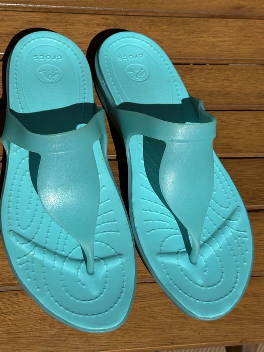 Papuci de plaja Crocs