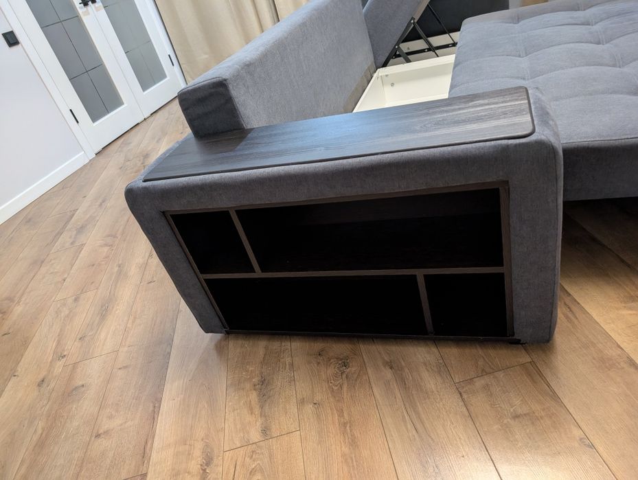 Продам диван в хорошем состоянии